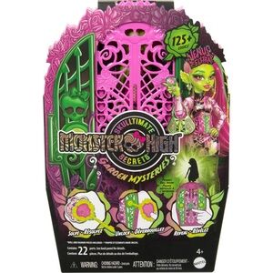Monster High 10.5" Skulltimate Secrets Garden Mysteries Playset, Venus McFlytrap